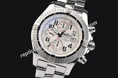 Breitling Avenger II Chronograph Swiss ref A337A60PRS Silver Date 49mm Males Watch