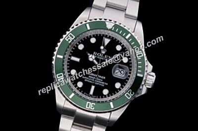 Celebrity Rolex Oyster 16610LV-93250 Submariner Green Cerachrom Bezel Steel Watch