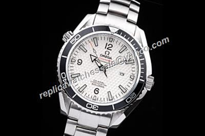 Gents Omega Seamaster Co-axial 600m Professional  Silver Bracelet  Date Watch
